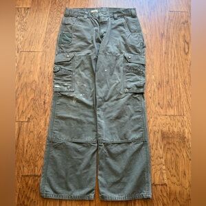 Vintage relaxed fit Carhartt cargo pants distressed paint splatter